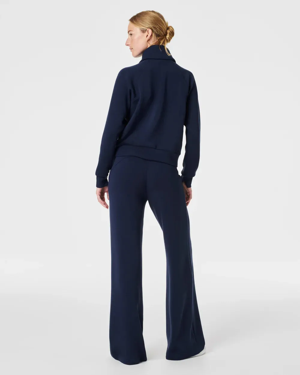 Airessentials 1/2 Zip Pullover-Timeless Navy