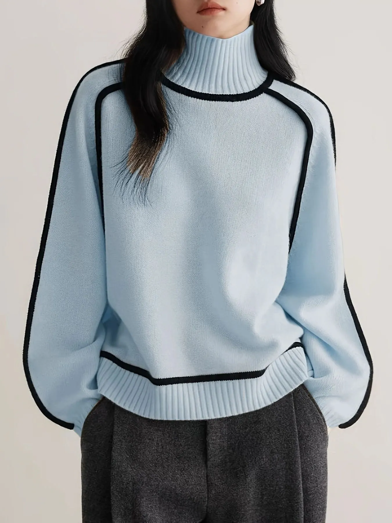 Amaris - Chic Turtleneck Sweater
