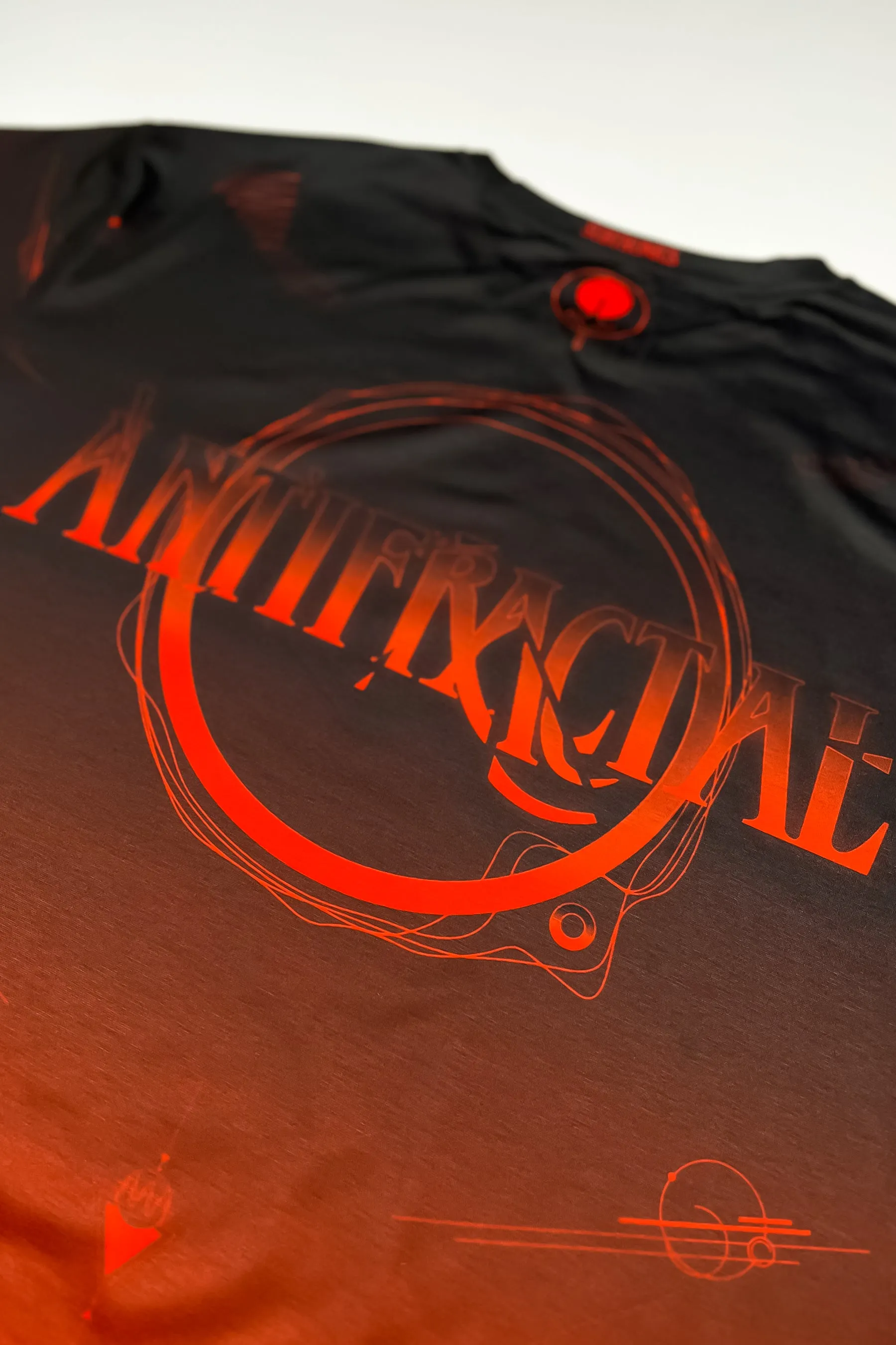 ANTIFRACTAL - ALL OVER TEE