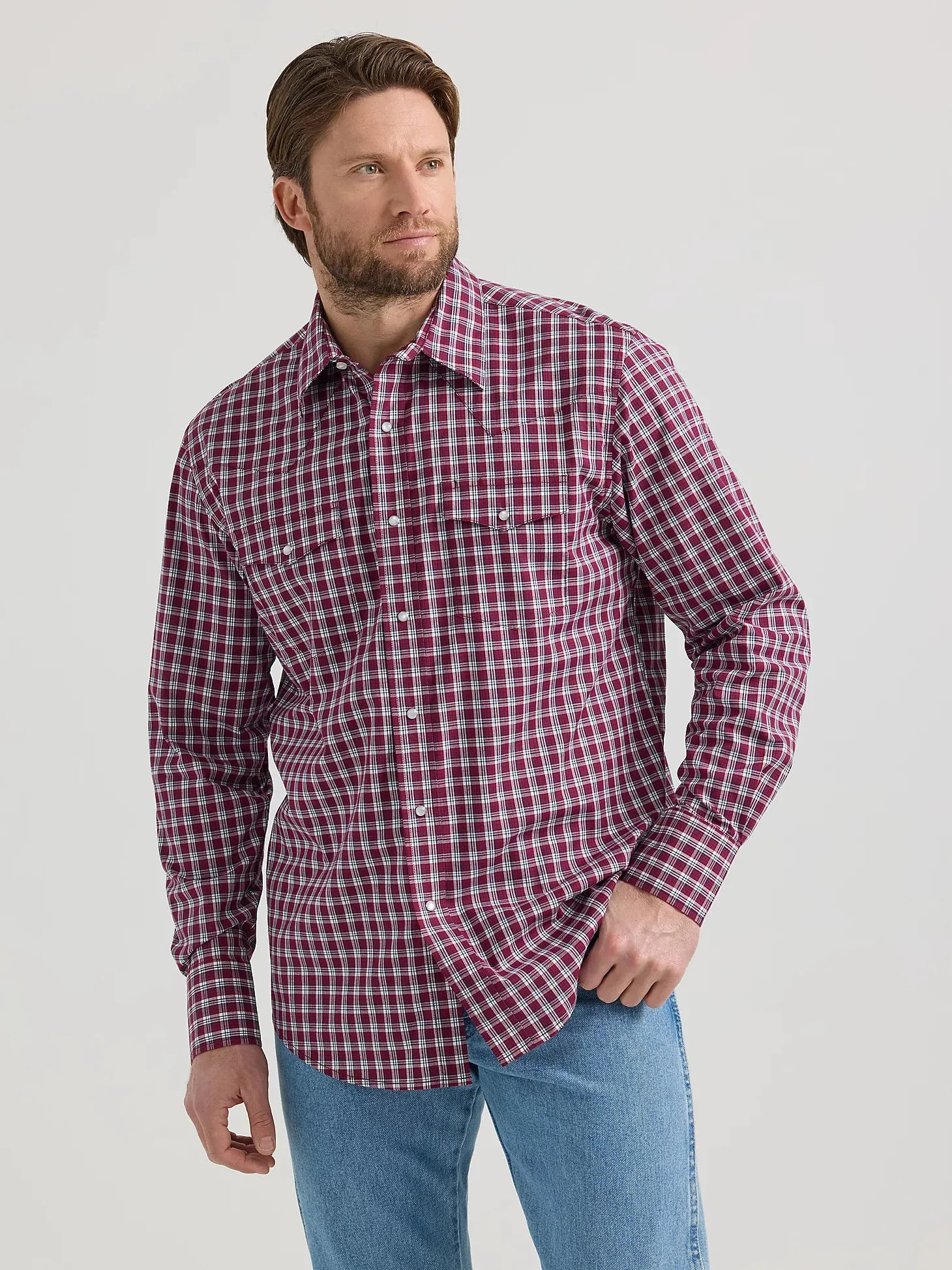Men's Wrangler Wrinkle Resistant Classic Red Plaid Long Sleeve Snap Shirt