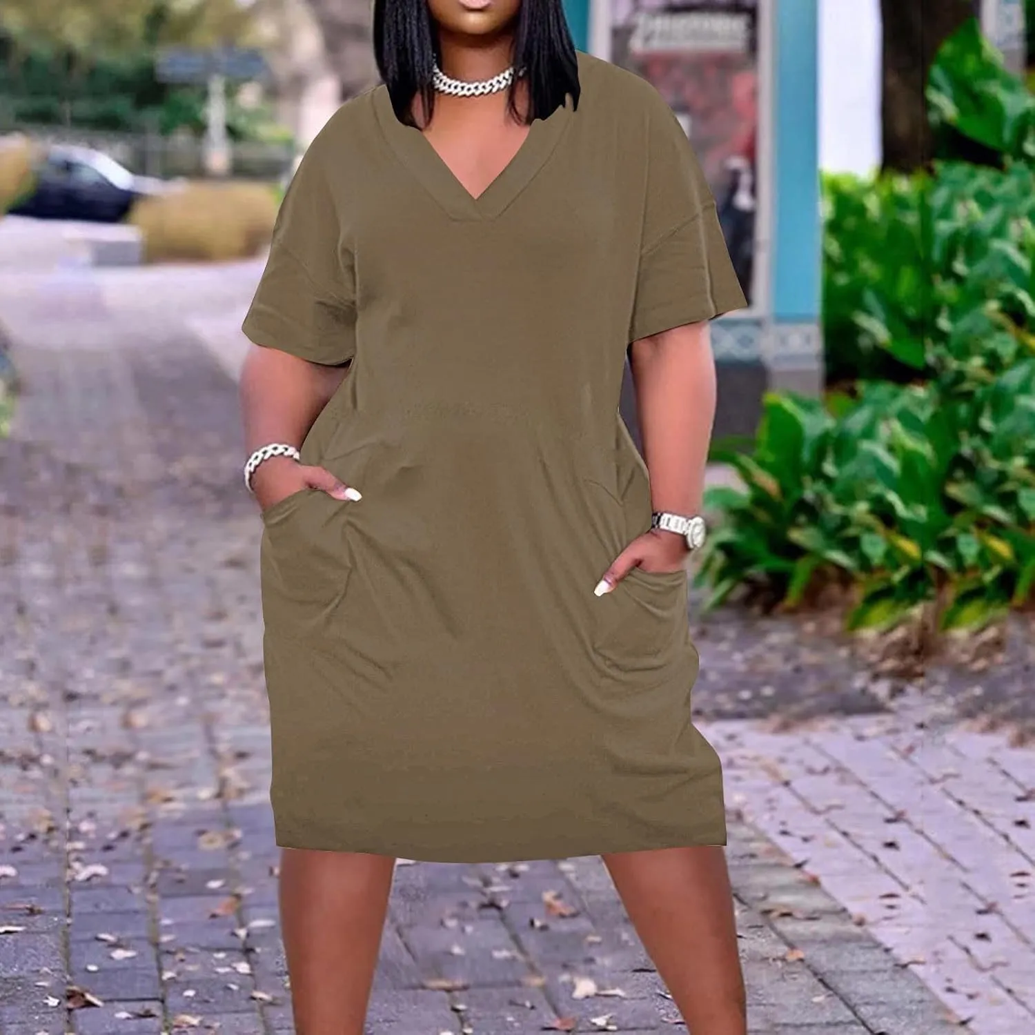 Plus Size V Neck Midi Dresses for Women Baggy V Neck T-Shirt Dress Solid Loose Fitting Sundress with Pokets
